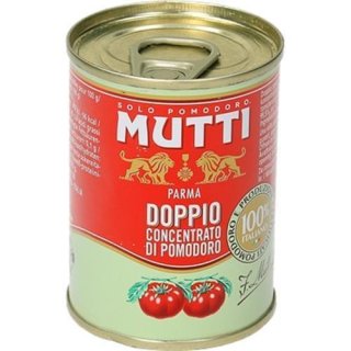Mutti tomato paste can
